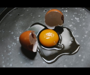 Fast Eggs: Jak Zbilansować Dietę Jajeczną z Ingerowanymi Tłuszczami